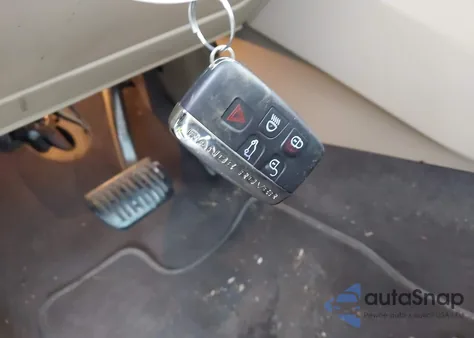 2016 Land Rover Range Rover Evoque Se/Se Premium z USA, uszkodzony, nr VIN SALVP2BG3GH153161